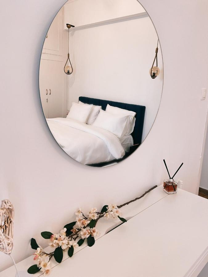 Seaside Apartment In Flisvos Marina Atenas Exterior foto